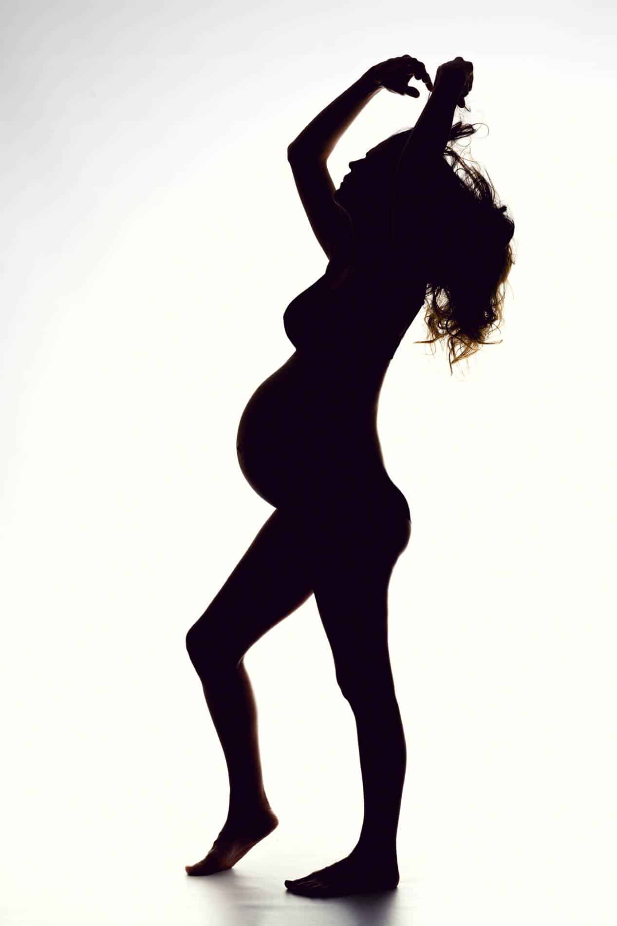 Sesión de fotos para embarazadas - Fotografía premamá - sesión de fotos embarazada desnuda