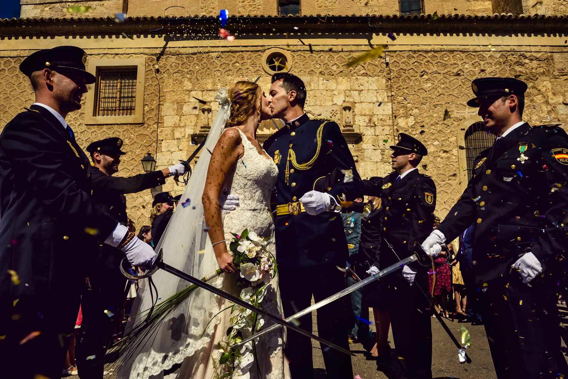 pasillo de sables - Fotógrafo de bodas Militares